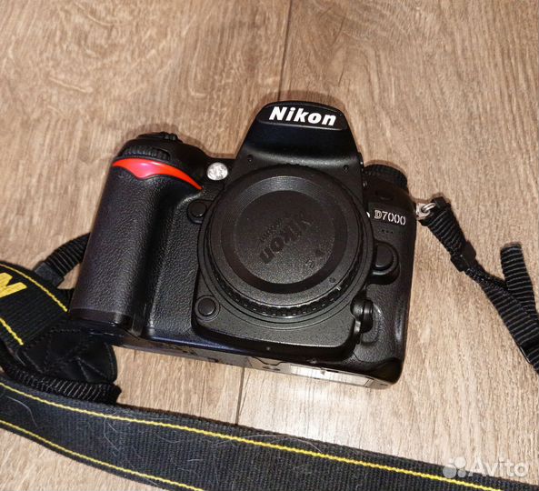 Фотоаппарат Nikon D7000 Body + объектив