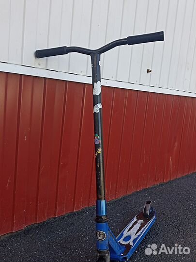 Трюковой самокат