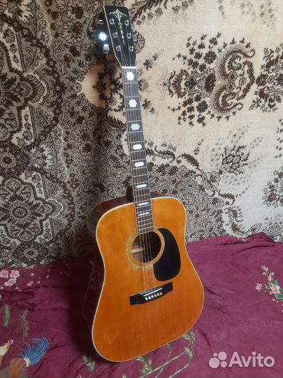 Акустическая гитара Suzuki Marvel Япония 1973год
