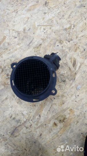 Расходомер воздуха (массметр) Mercedes Benz W140