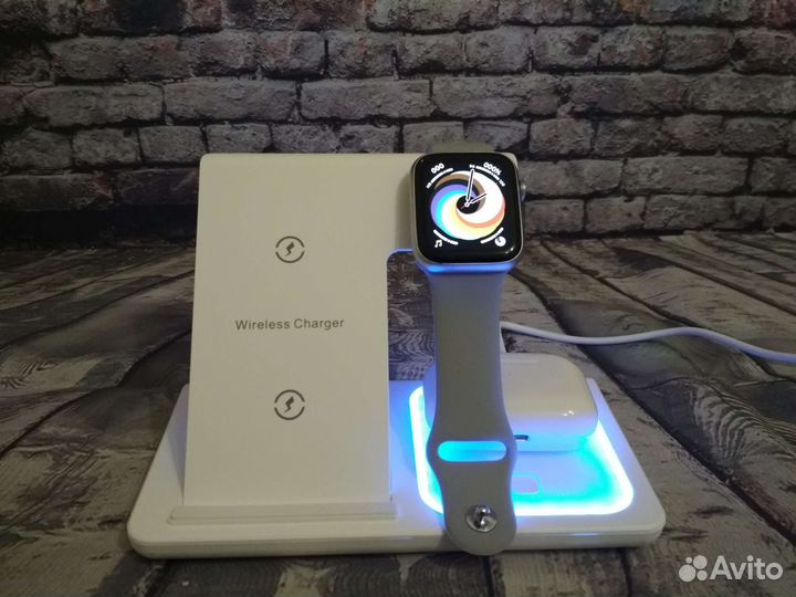 Беспроводная зарядка 3 в 1