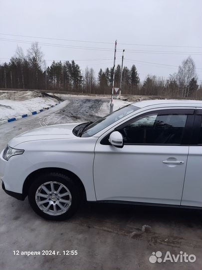 Mitsubishi Outlander 2.0 CVT, 2012, 165 000 км