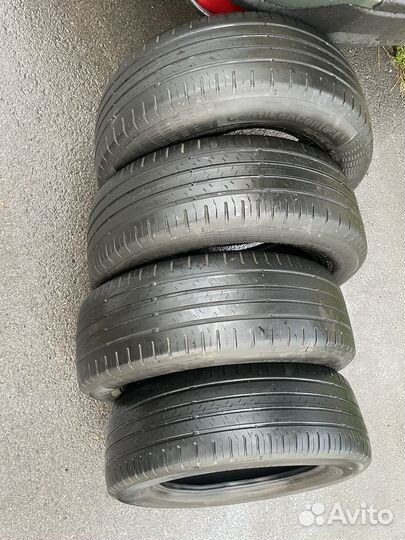 Continental Conti.eContact 215/60 R16