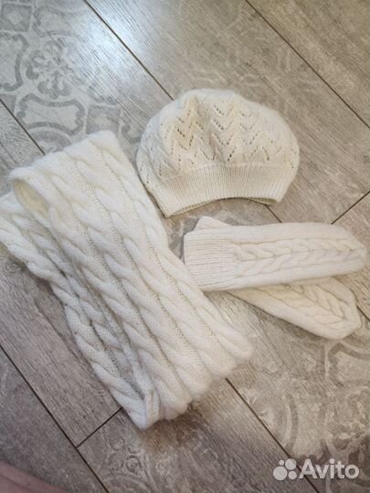 Шапка + шарф + варежки связанные ручная работа