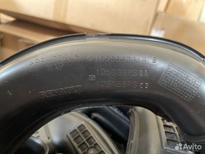 Патрубок воздушного фильтра Renault Dokker