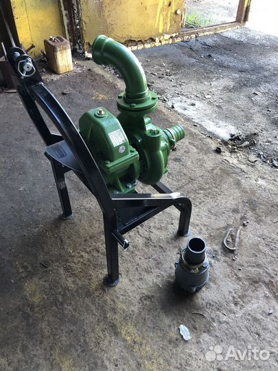 Насос на вом трактора ткмр-90(3-3;59Hm;94 м3/ч)