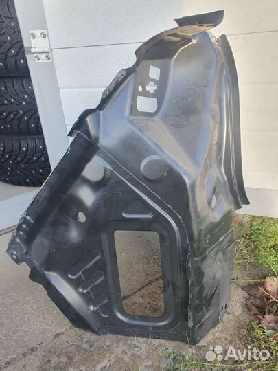 Панель заднего лев. фонаря VW Tiguan 2 5NA813327A