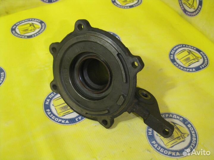 Направляющая выжимного подшипника 20366711 volvo