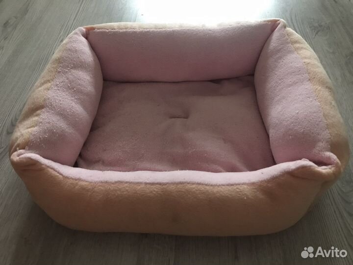 Лежанка для собак и кошек