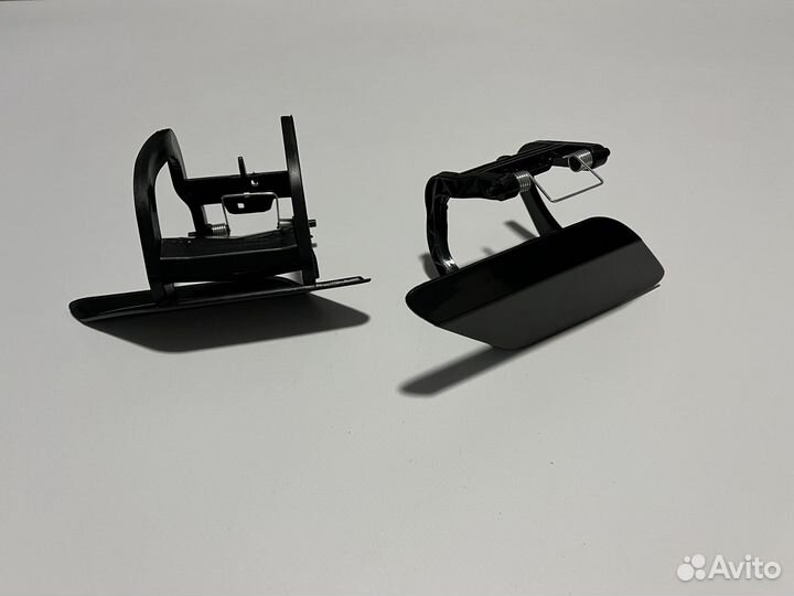 Заглушки форсунок омывателей фар Mercedes W212 нов