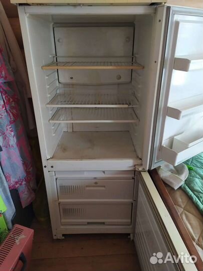 Холодильник snaige