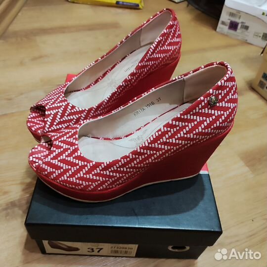 Обувь женская