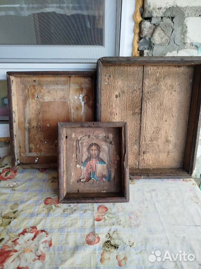 Старинный киот