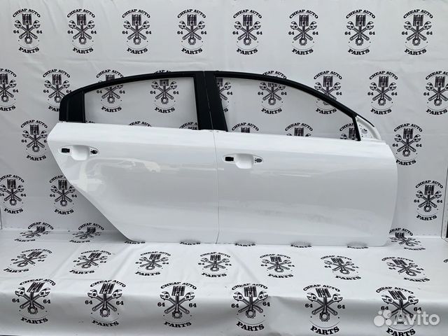 Белые двери правые Kia Rio 4 Оригинал 2017-2022