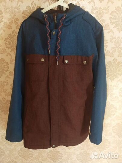 Сноубордическая куртка