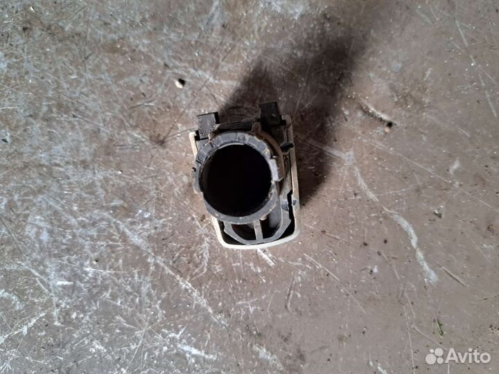 Накладка ручки передний правый Opel Vectra