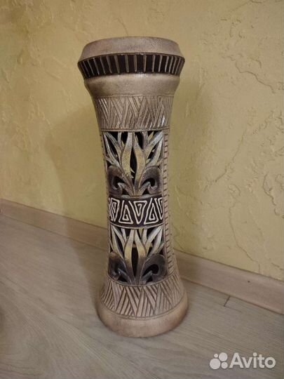 Ваза напольная из глины