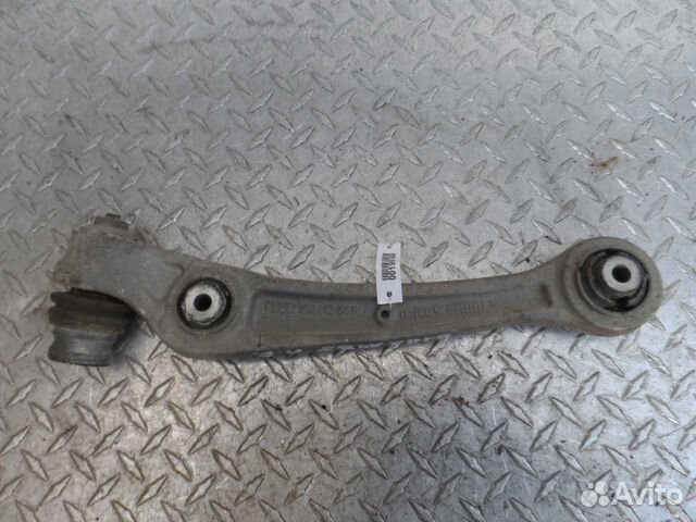 Рычаг передний правый нижний Audi A4 B8 8K0407156B