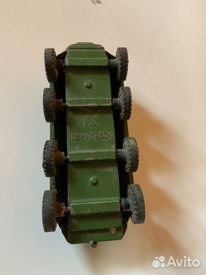 Игрушки СССР бтр