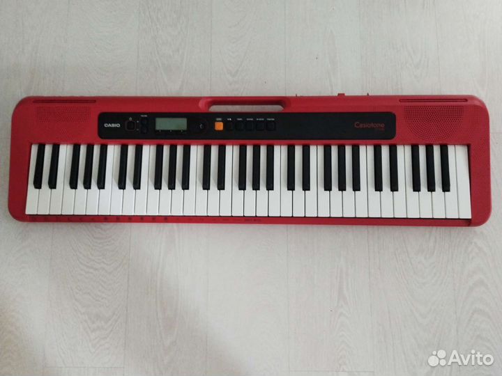 Синтезатор casio S200