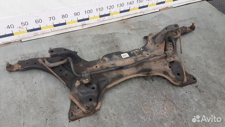 Балка передняя/подрамник Hyundai i30