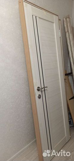 Двери межкомнатные с коробкой новые