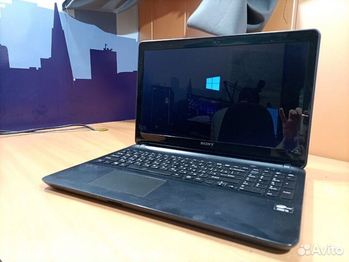 Ноутбук Sony vaio i3