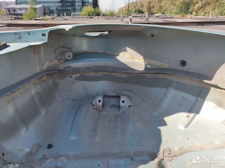 Крыло Пежо 307 SW