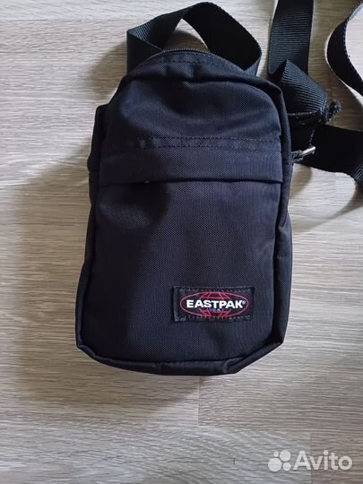 Сумка- барсетка eastpak. оригинал