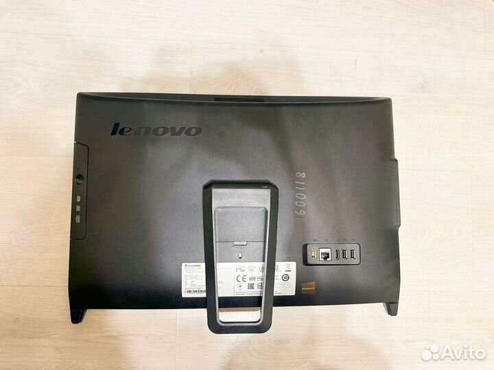 Продаю моноблок lenovo c260