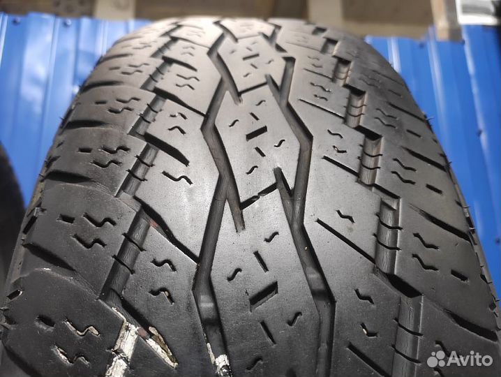 Toyo Open Country A/T 225/65 R17