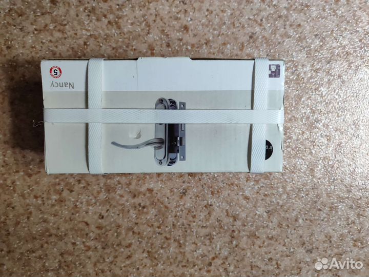 Ручка с механизмом для межкомнатной двери