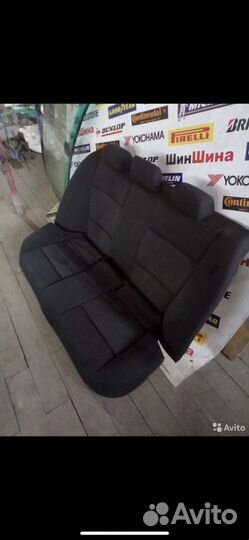 Задний диван e90