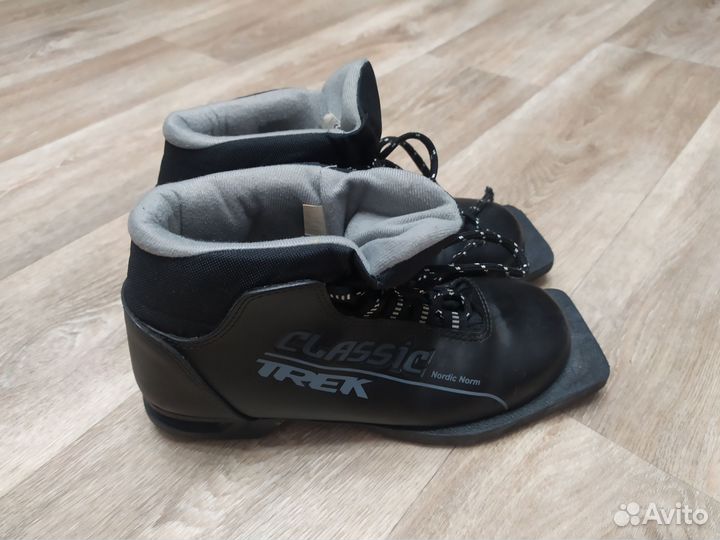 Лыжные ботинки 36 размер