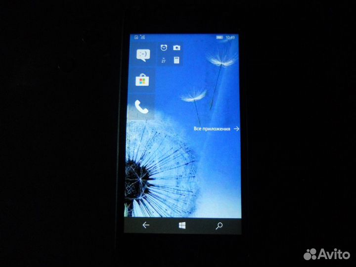 Телефон Windows phone Microsoft Lumia 550