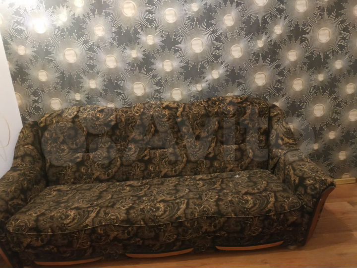 Комната 13 м² в > 9-к., 1/3 эт.