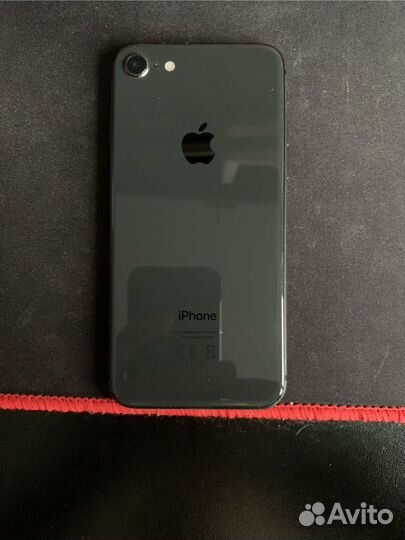 iPhone 8, 64 ГБ