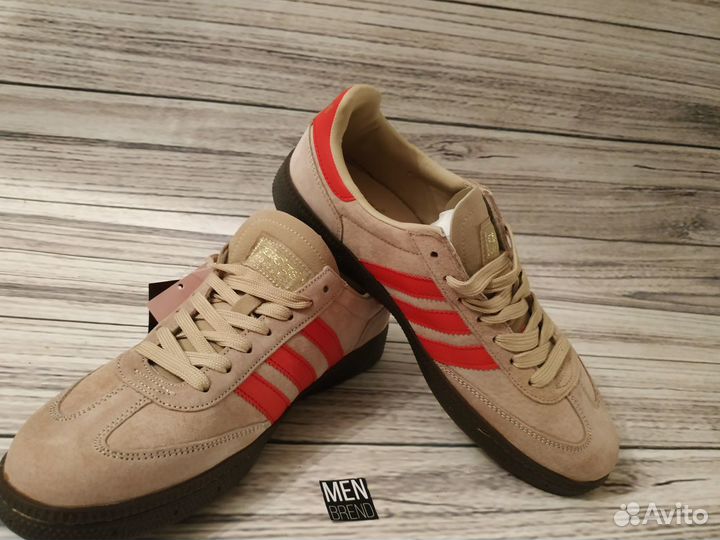 Кроссовки adidas spezial