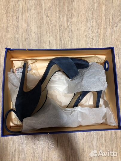 Босоножки CorsoComo