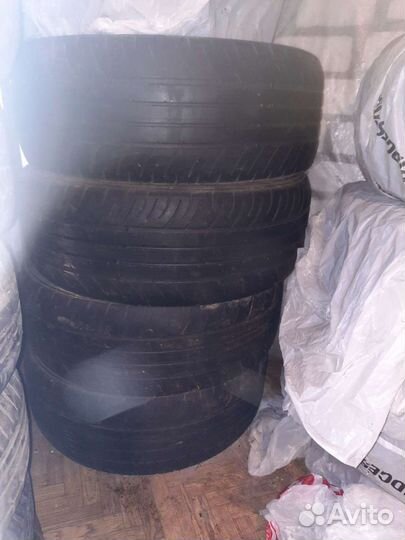 Kumho 722 215/55 R17