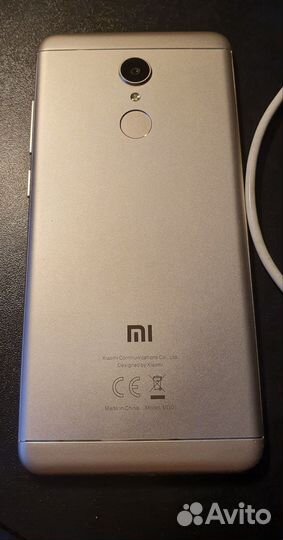 Xiaomi Redmi 5, 2/16 ГБ