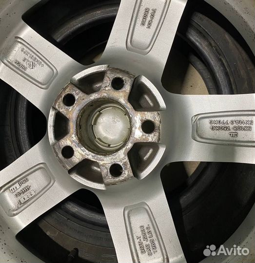 R18 диски momo 5x114.3 Kia Hyundai Mazda