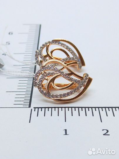 Золотые серьги с камнем