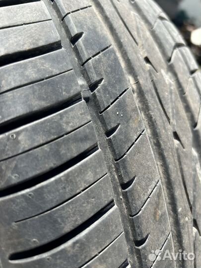 Sumitomo BC100 235/60 R16