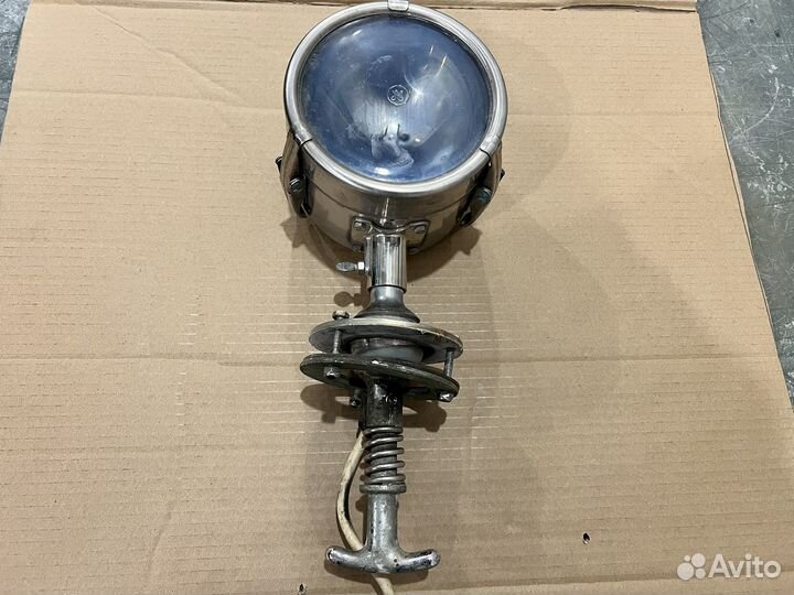 Фароискатель для лодки