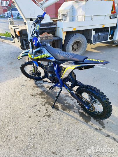 Питбайк Avantis H12-E classic