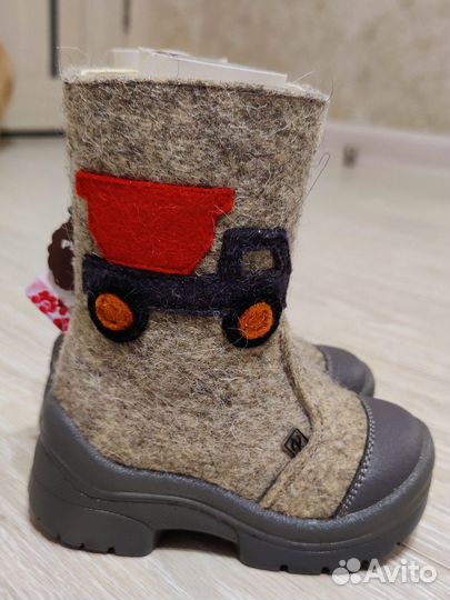 Валенки филипок 23 новые