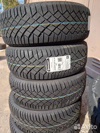 Continental ContiVikingContact 7 225/55 R19 103T