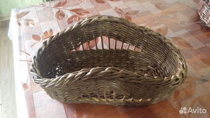 Плетеные корзинки, и другие плетённые изделия