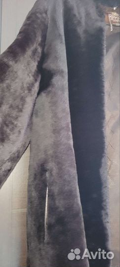 Шуба мутоновая, норковая шапка в подарок